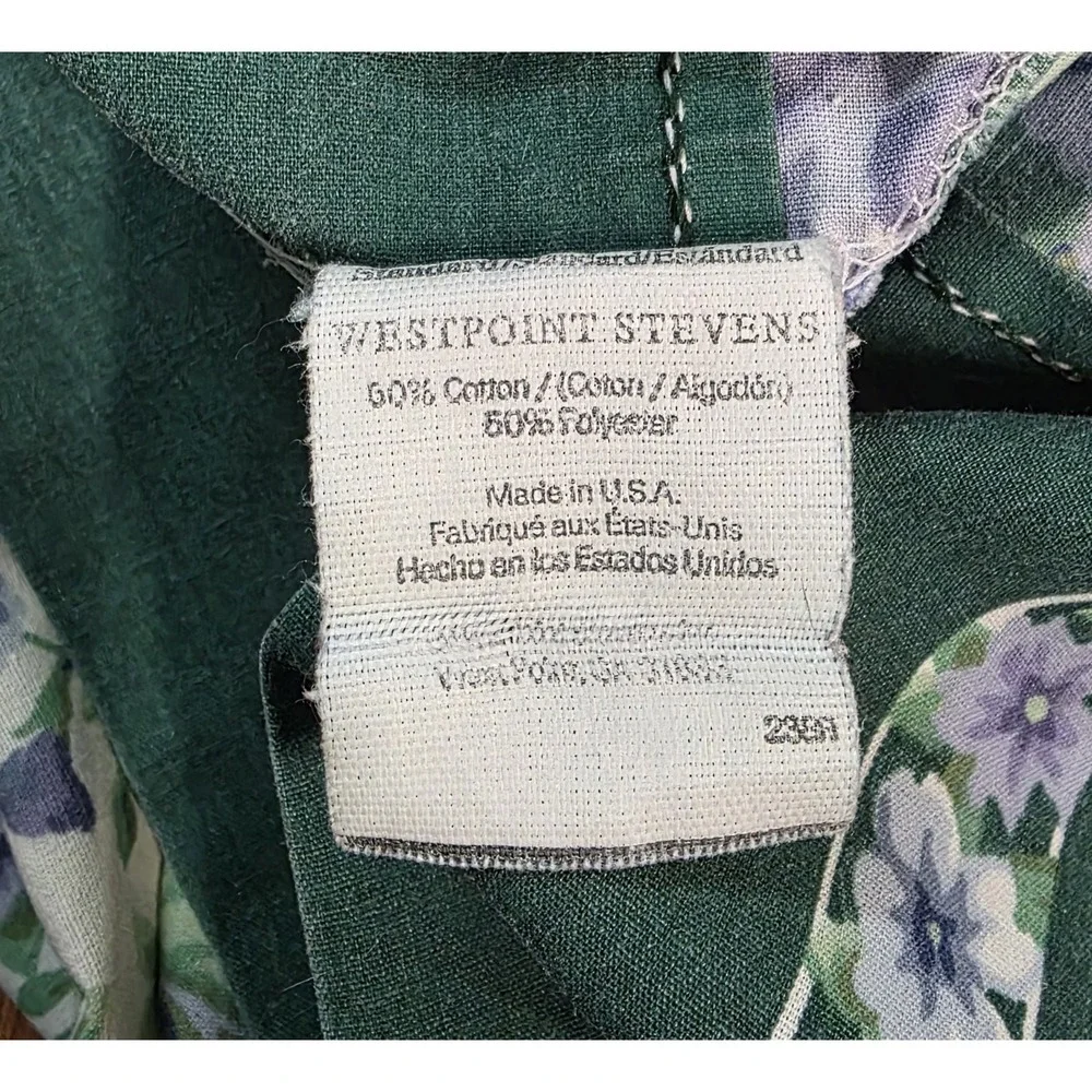 Vtg WestPoint Stevens Pillowcase Standard Purple Green Floral Border USA Bedding